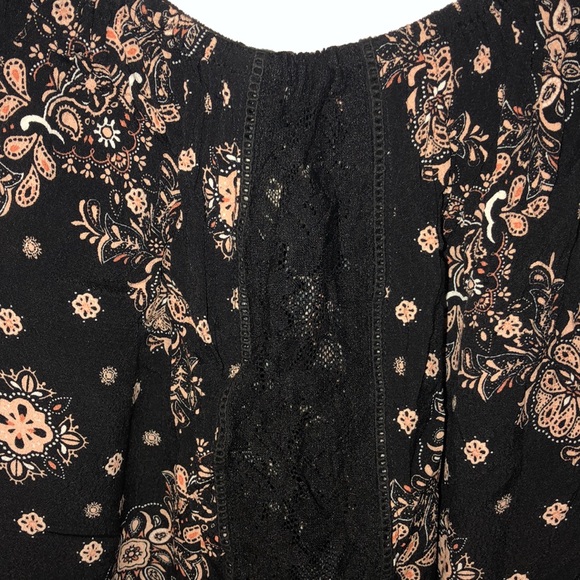 Forever 21 Top - Picture 2 of 5